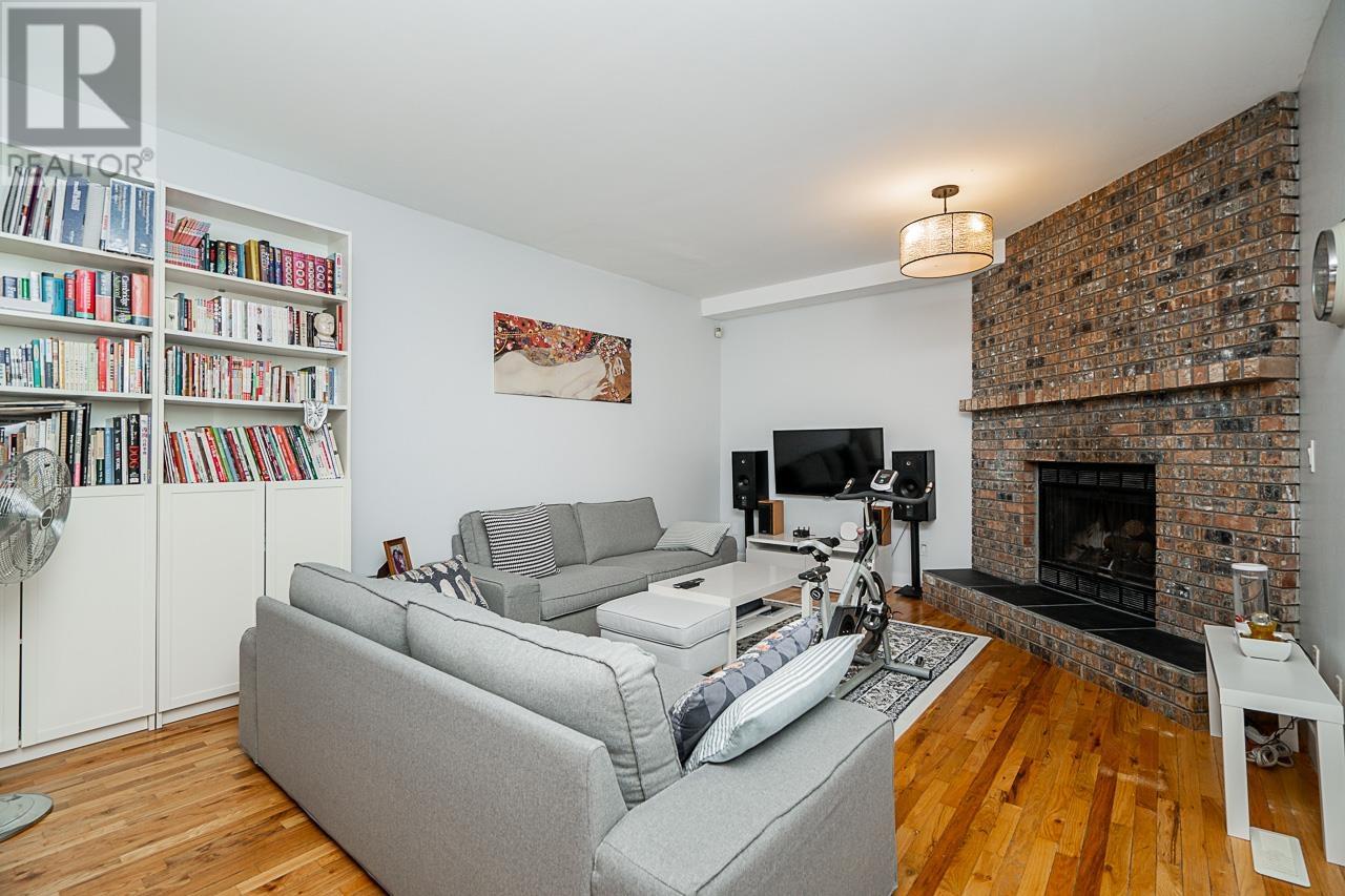 2767 Cultus Court, Coquitlam, British Columbia  V3C 5A8 - Photo 11 - R2968784