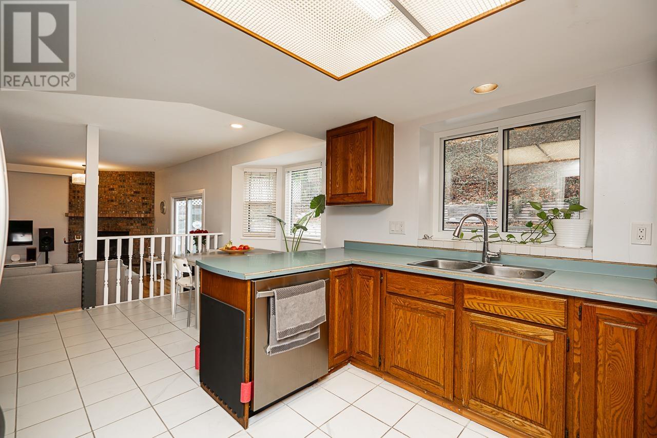 2767 Cultus Court, Coquitlam, British Columbia  V3C 5A8 - Photo 7 - R2968784
