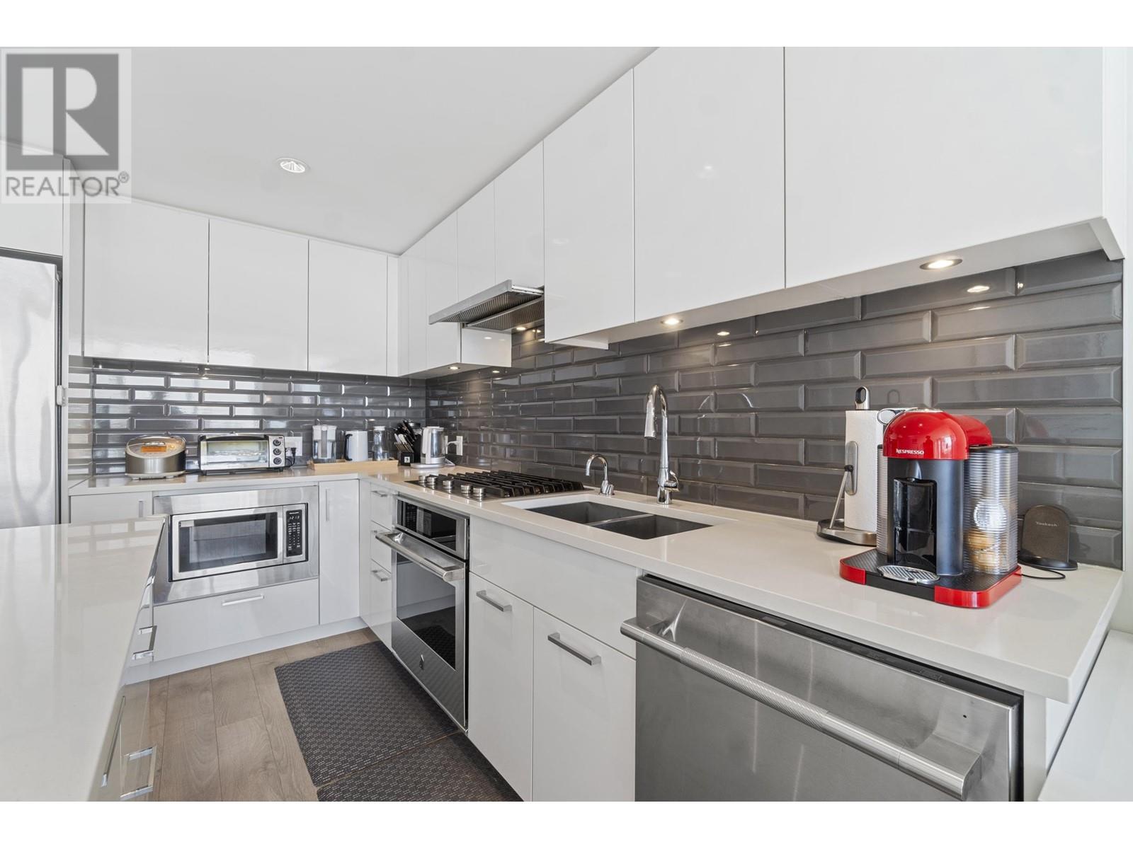 702 3451 Sawmill Crescent, Vancouver, British Columbia  V5S 0H3 - Photo 7 - R2976039
