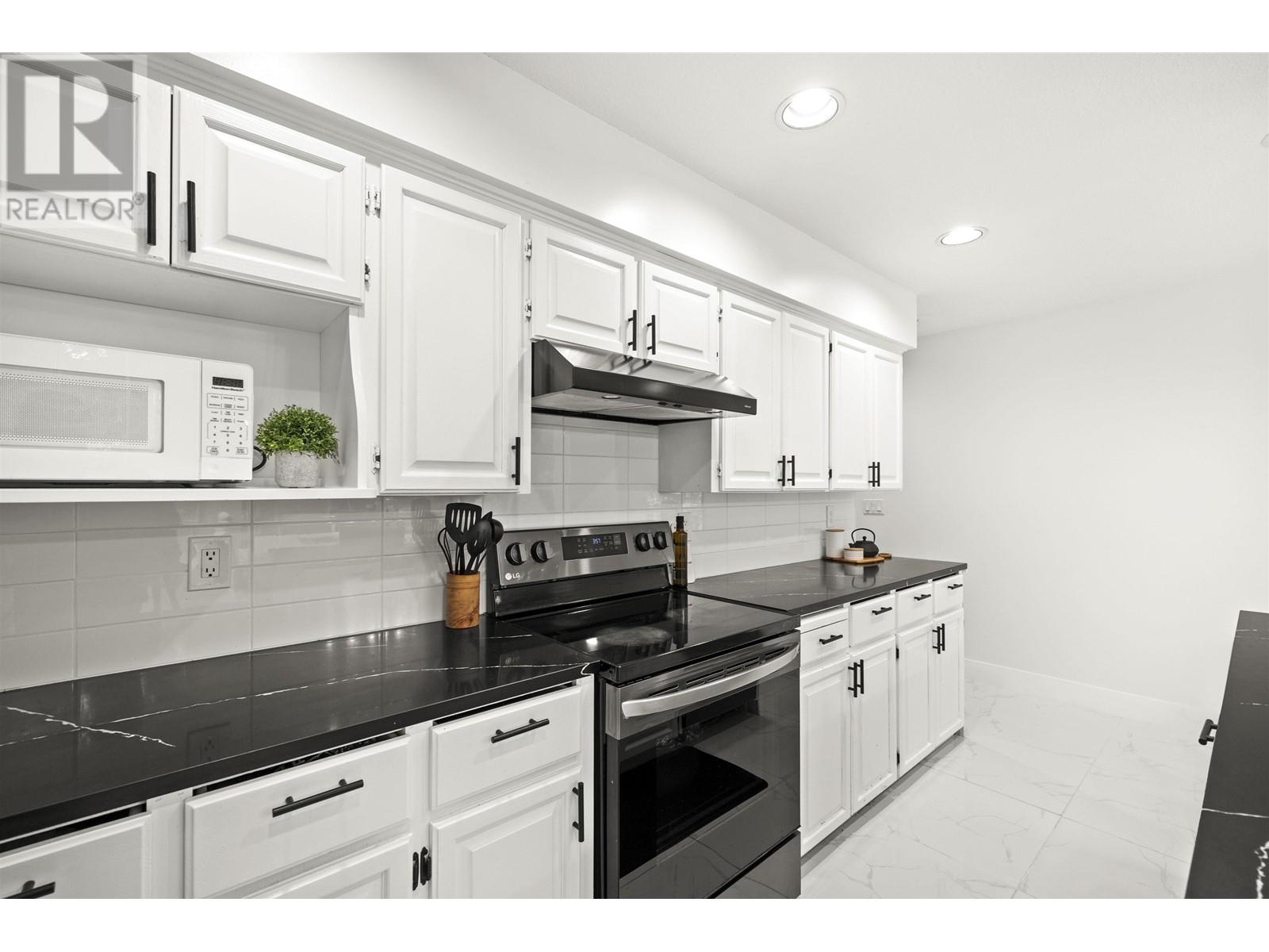 19 3228 Raleigh Street, Port Coquitlam, British Columbia  V3C 3J5 - Photo 6 - R2976047