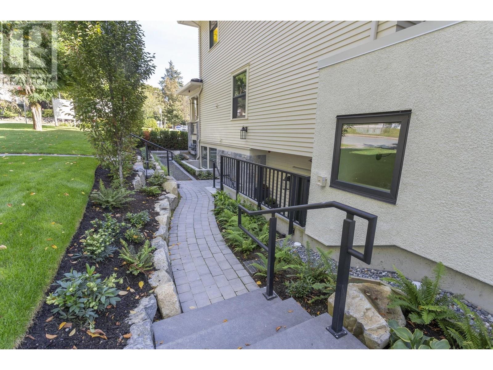 3304 Mayfair Avenue, Vancouver, British Columbia  V6N 0C5 - Photo 29 - R2976053