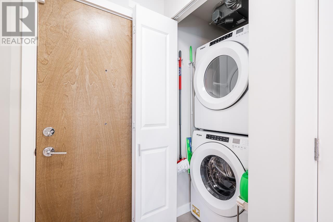 Listing Picture 22 of 40 : 101 3188 RIVERWALK AVENUE, Vancouver / 溫哥華 - 魯藝地產 Yvonne Lu Group - MLS Medallion Club Member