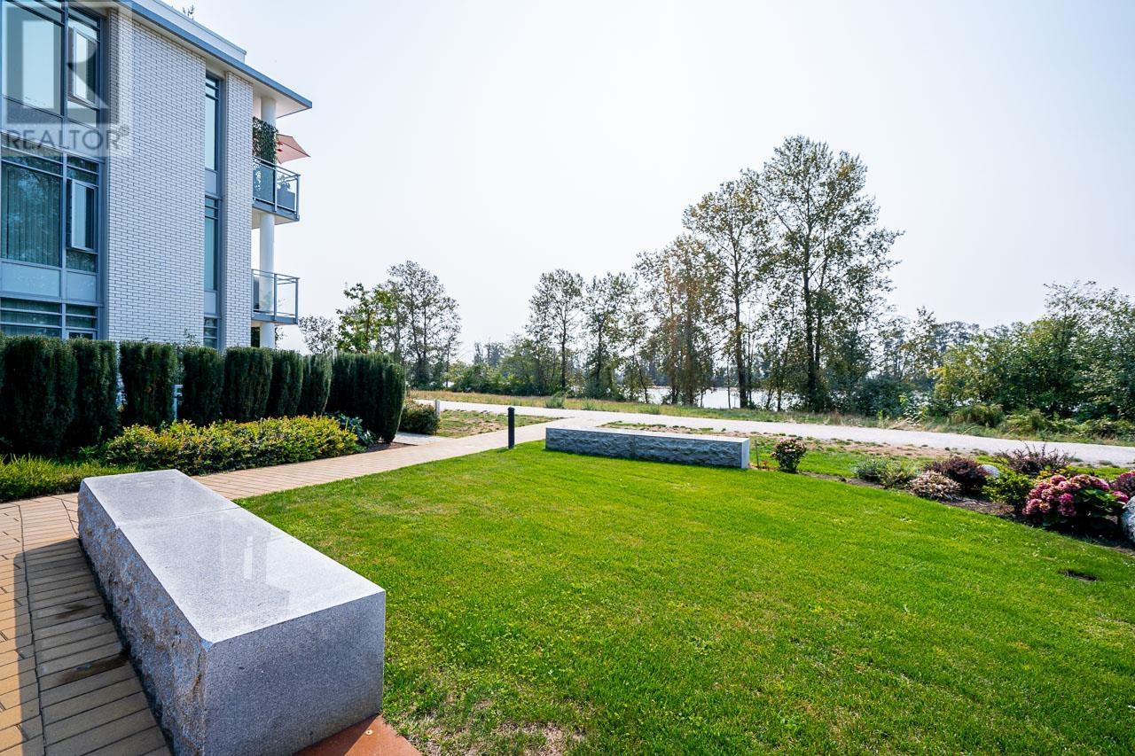 Listing Picture 34 of 40 : 101 3188 RIVERWALK AVENUE, Vancouver / 溫哥華 - 魯藝地產 Yvonne Lu Group - MLS Medallion Club Member