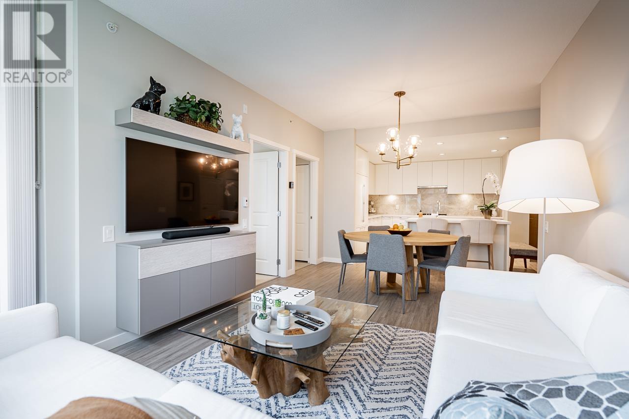 Listing Picture 9 of 40 : 101 3188 RIVERWALK AVENUE, Vancouver / 溫哥華 - 魯藝地產 Yvonne Lu Group - MLS Medallion Club Member