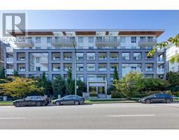 111 6677 CAMBIE STREET