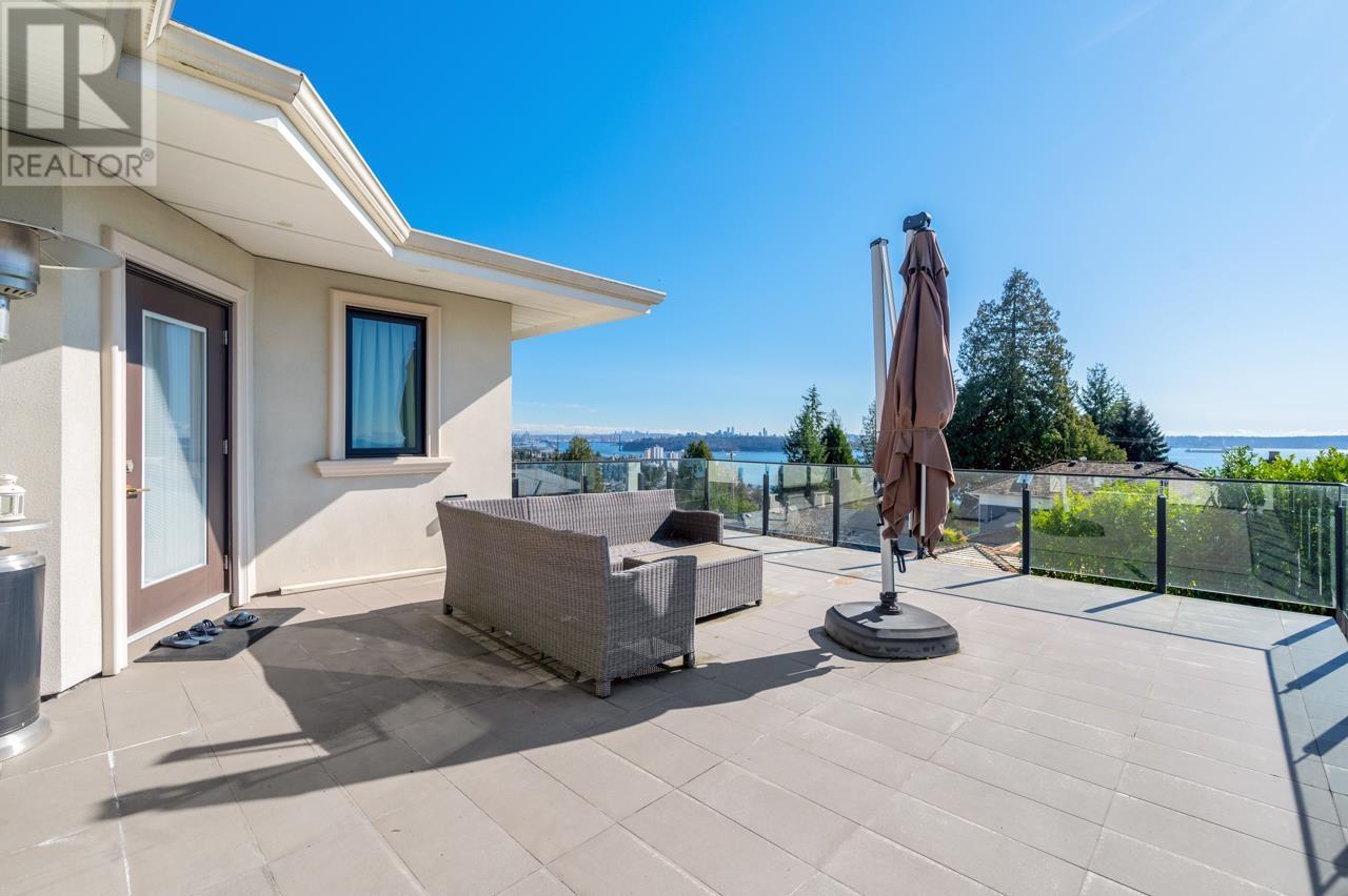 2616 Palmerston Avenue, West Vancouver, British Columbia  V7V 2W6 - Photo 33 - R2976067