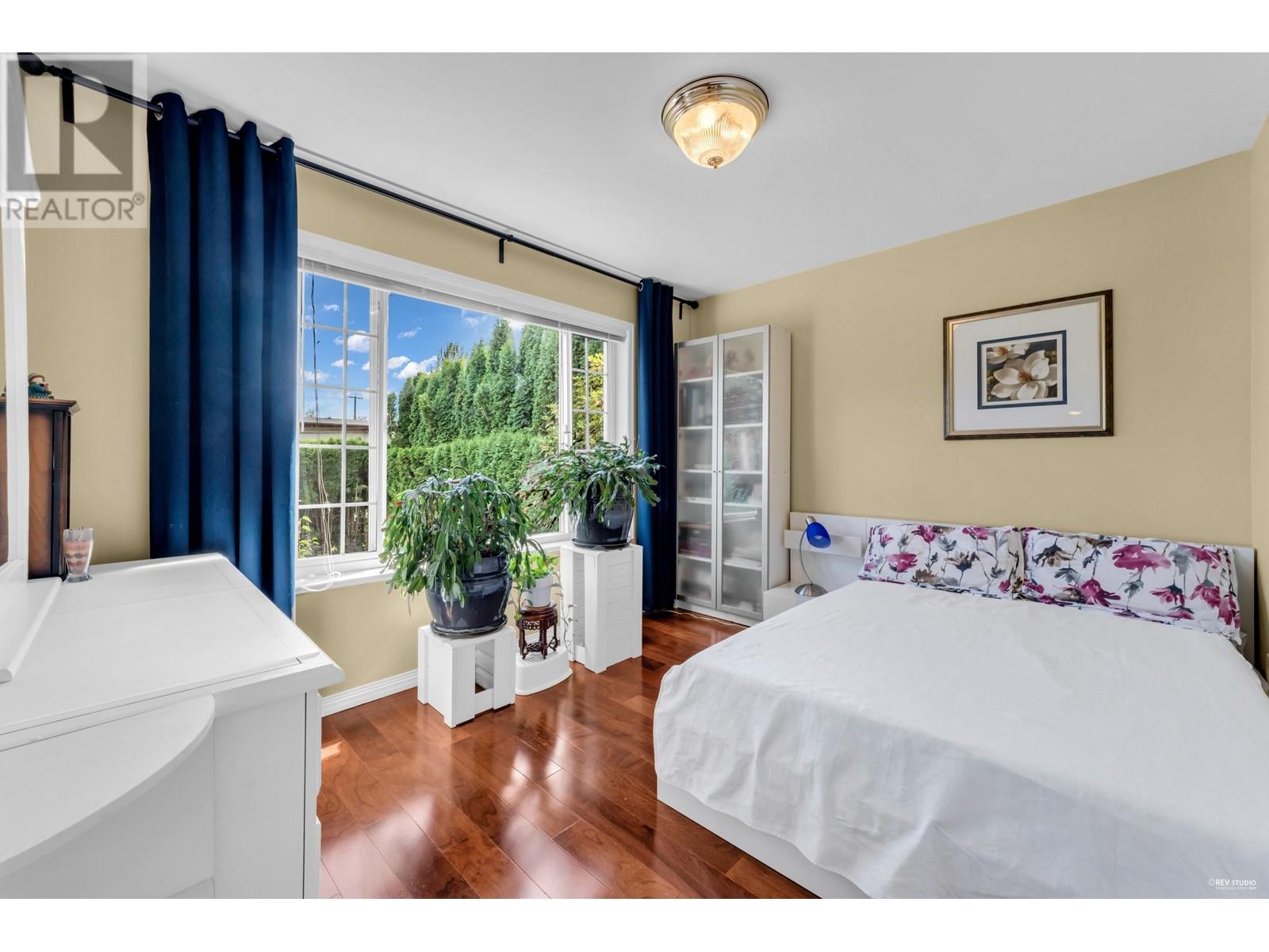 1775 Sherlock Avenue, Burnaby, British Columbia  V5A 2M9 - Photo 14 - R2976095
