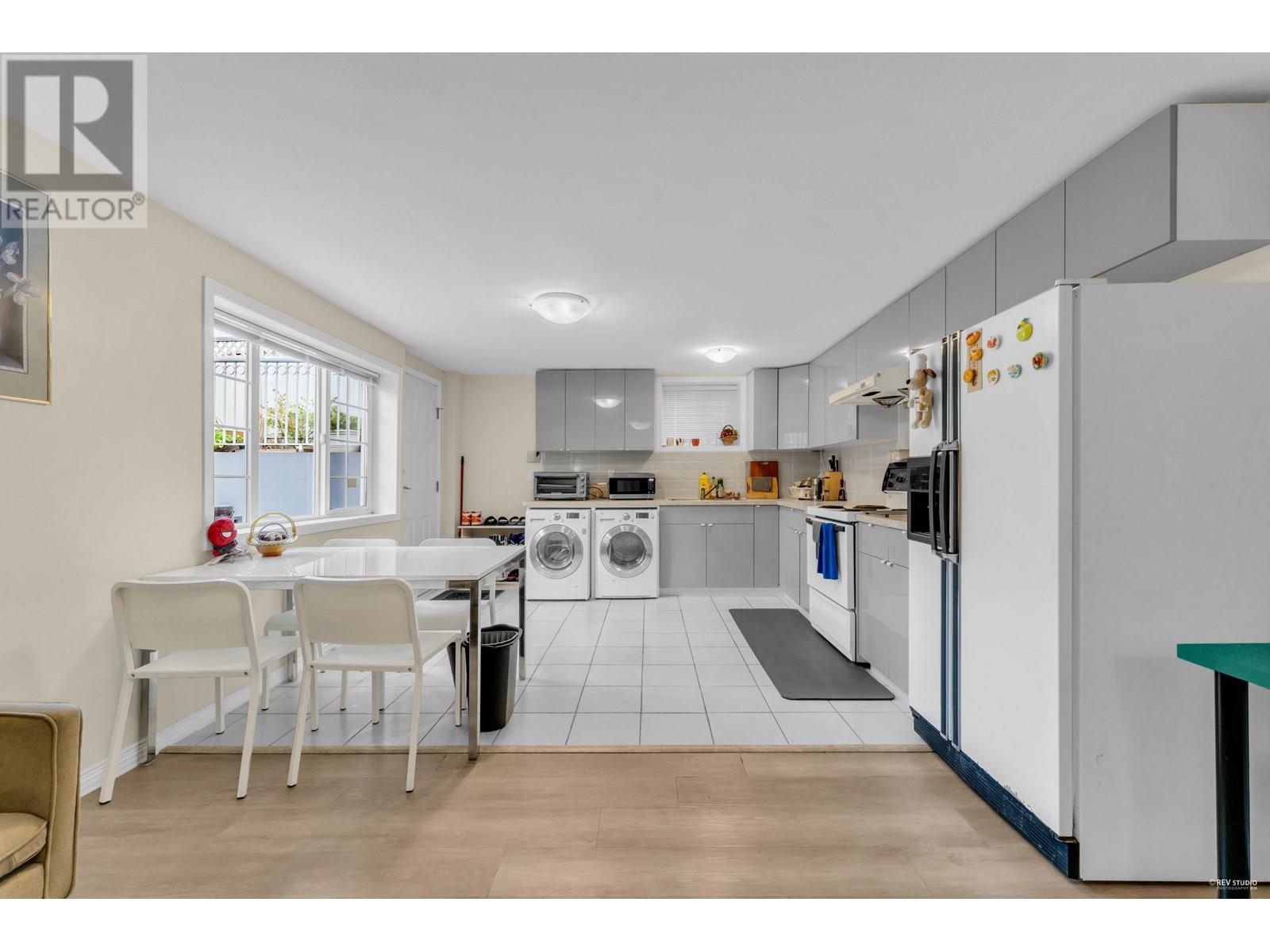 1775 Sherlock Avenue, Burnaby, British Columbia  V5A 2M9 - Photo 28 - R2976095
