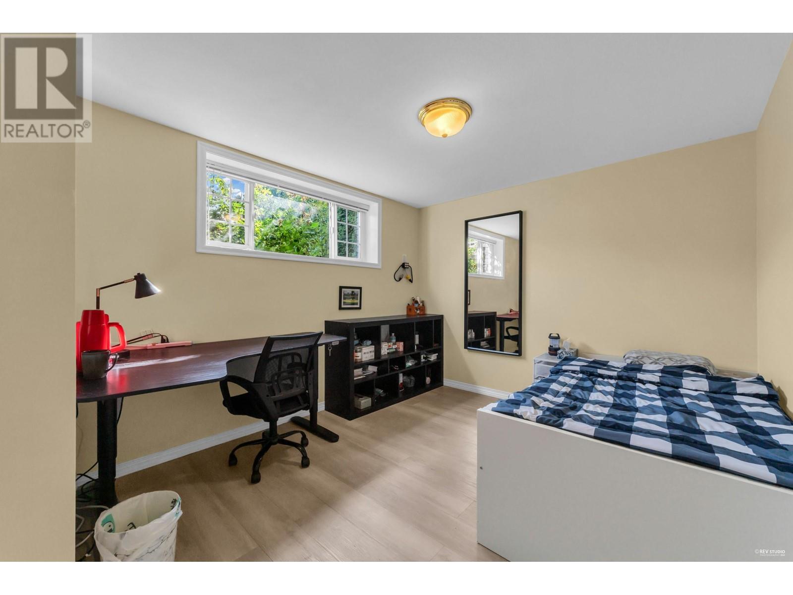 1775 Sherlock Avenue, Burnaby, British Columbia  V5A 2M9 - Photo 32 - R2976095