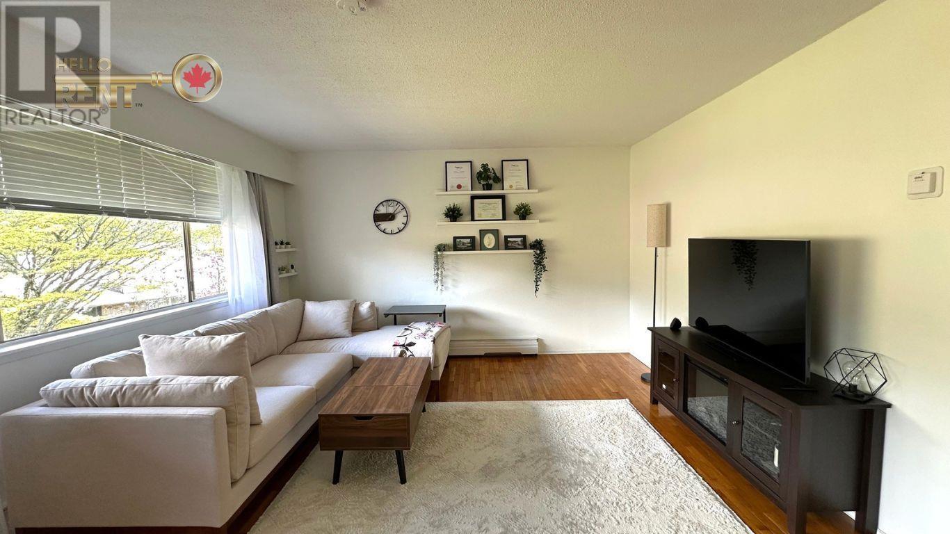 504 555 W 28th Street, North Vancouver, British Columbia  V7N 2J6 - Photo 6 - R2976096