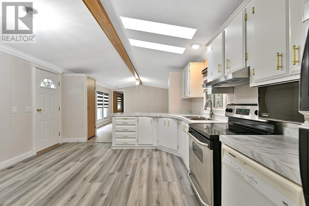 26161 Lougheed Highway, Maple Ridge, British Columbia  V2W 1M3 - Photo 31 - R2975299