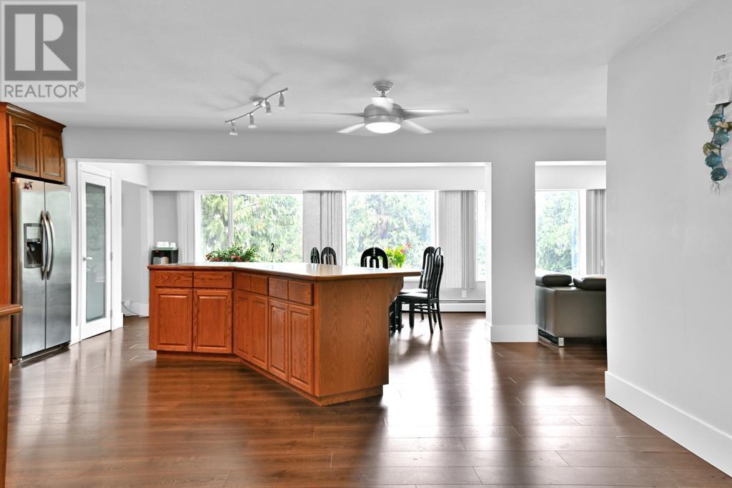 26161 Lougheed Highway, Maple Ridge, British Columbia  V2W 1M3 - Photo 12 - R2975299