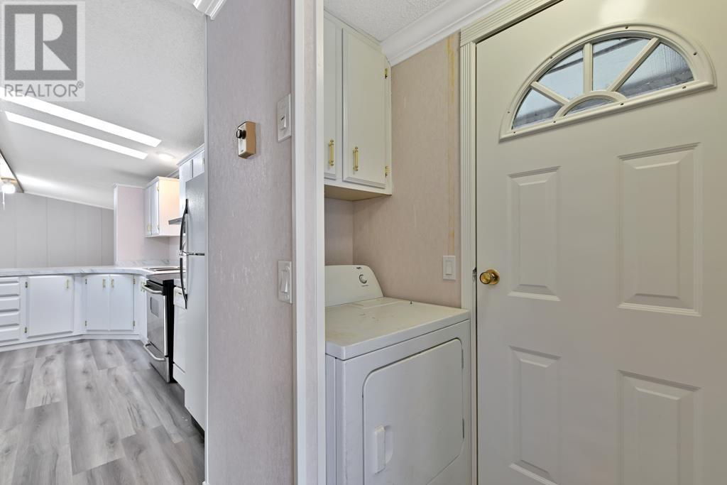 26161 Lougheed Highway, Maple Ridge, British Columbia  V2W 1M3 - Photo 34 - R2975299