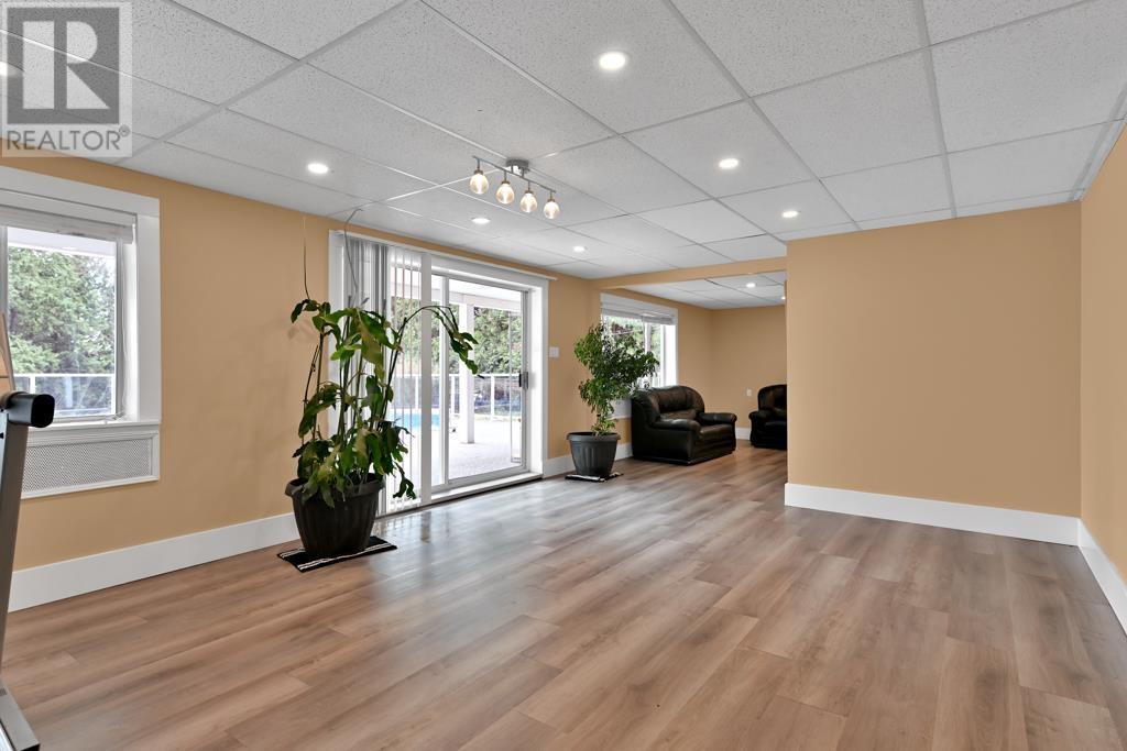 26161 Lougheed Highway, Maple Ridge, British Columbia  V2W 1M3 - Photo 20 - R2975299