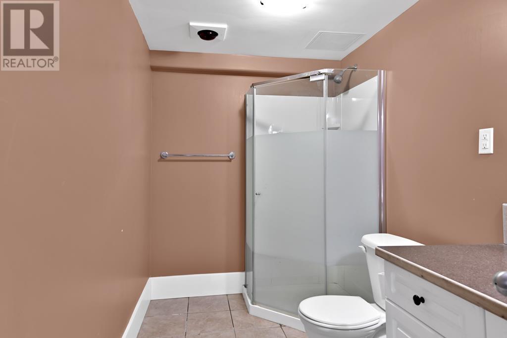 26161 Lougheed Highway, Maple Ridge, British Columbia  V2W 1M3 - Photo 25 - R2975299