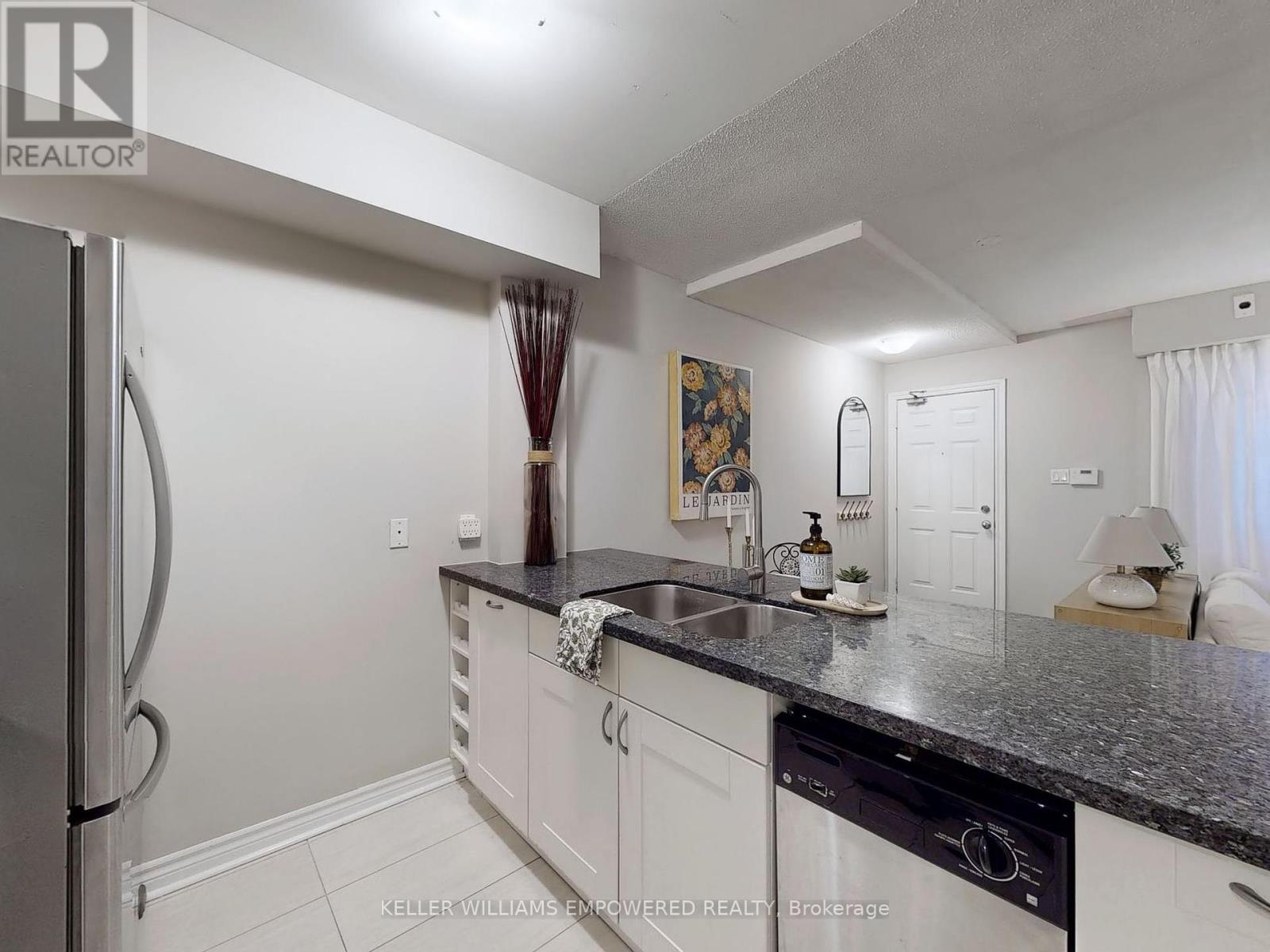 701 - 7 Sudbury Street N, Toronto, Ontario  M6J 3W6 - Photo 14 - C12011590
