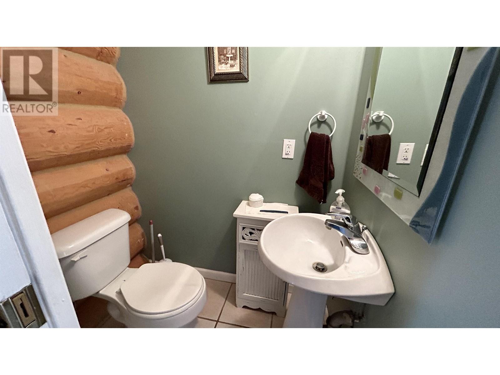 4906 Kitwanga Drive, 108 Mile Ranch, British Columbia  V0K 2Z0 - Photo 10 - R2976081
