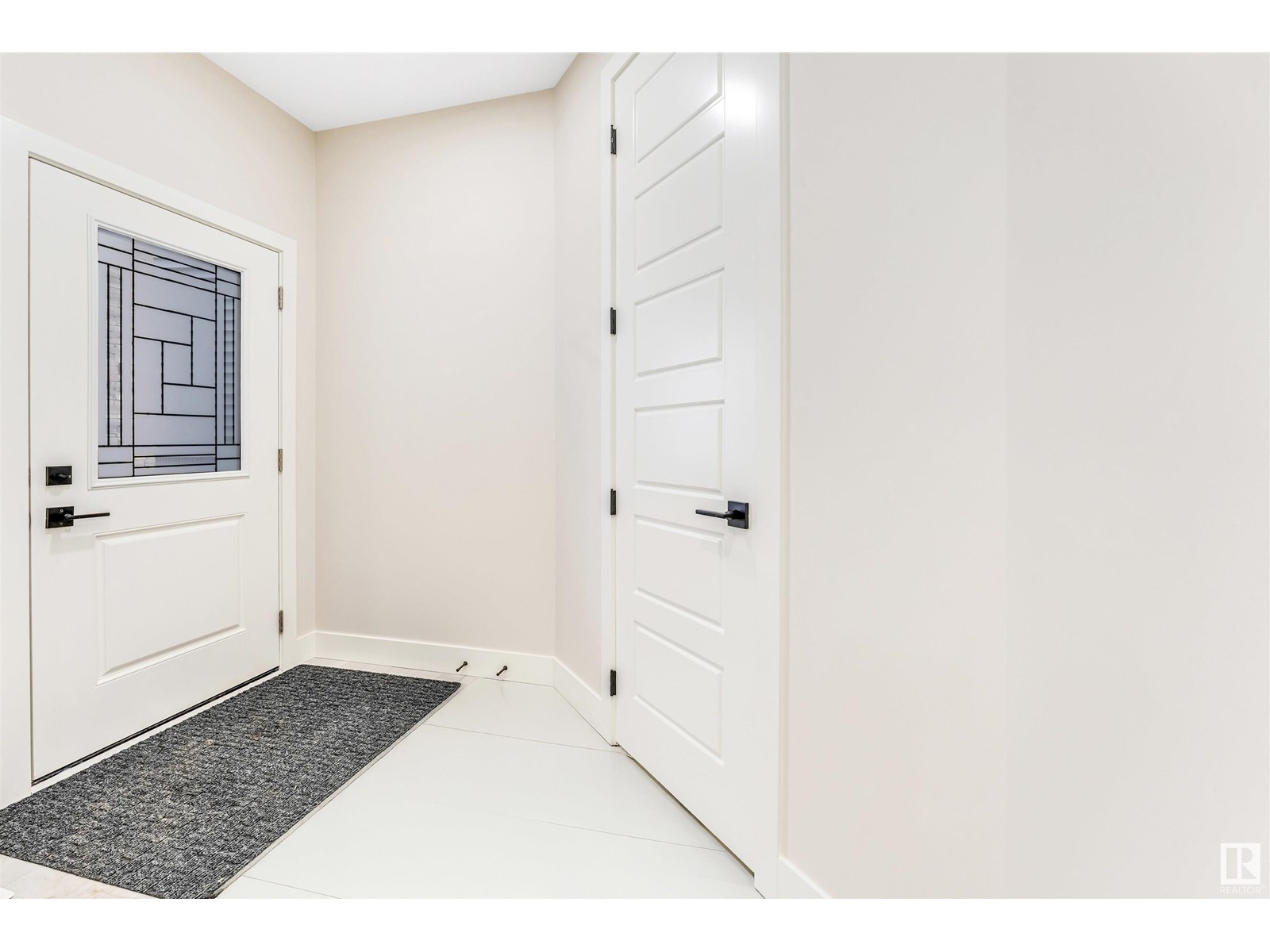 Property at 3509 42 AV image 5