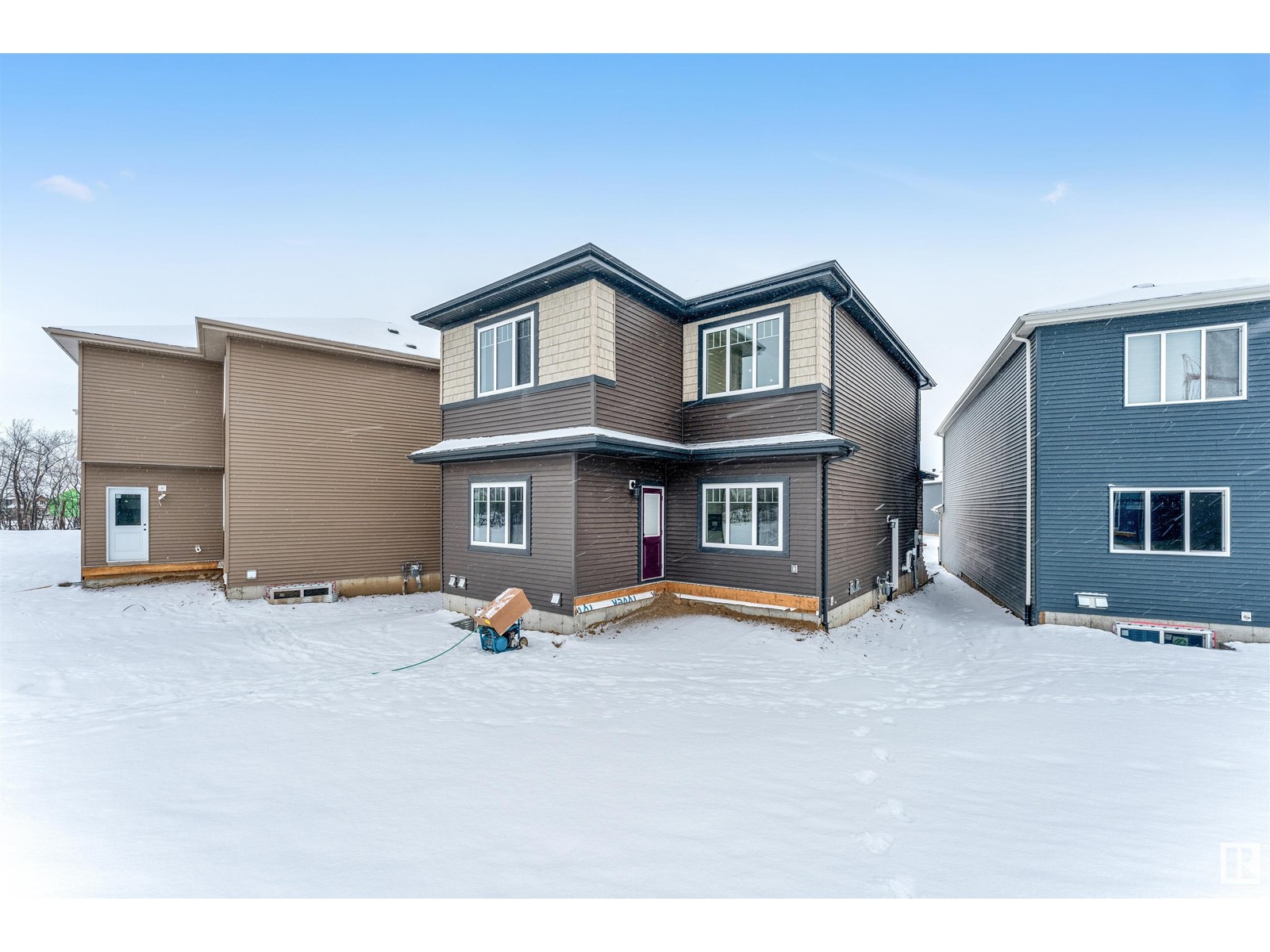 Property at 3509 42 AV image 4