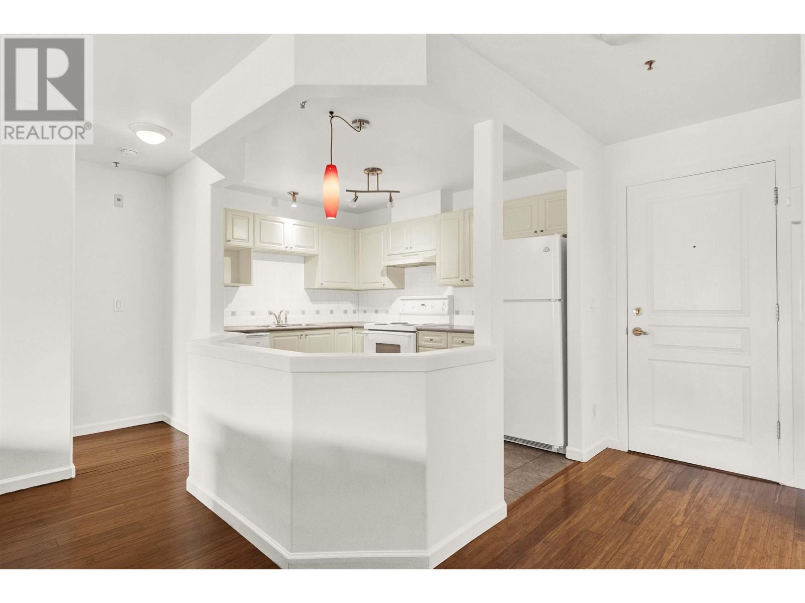 409 215 Twelfth Street, New Westminster, British Columbia  V3M 4H4 - Photo 5 - R2975427