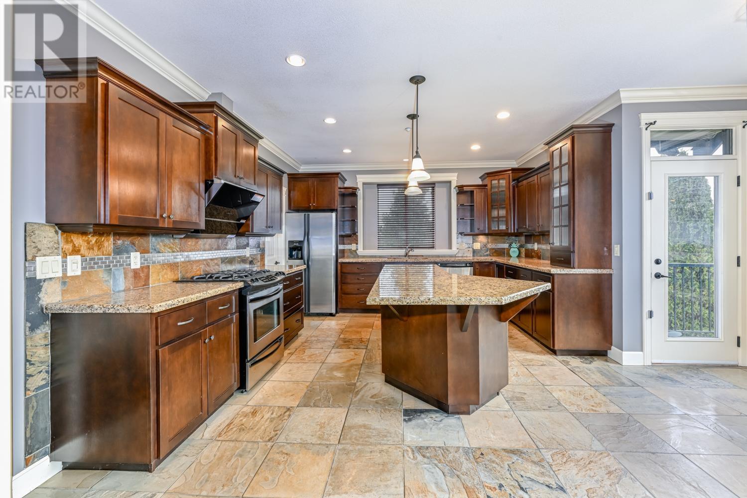 12487 Davenport Drive, Maple Ridge, British Columbia  V2X 8X2 - Photo 9 - R2976042