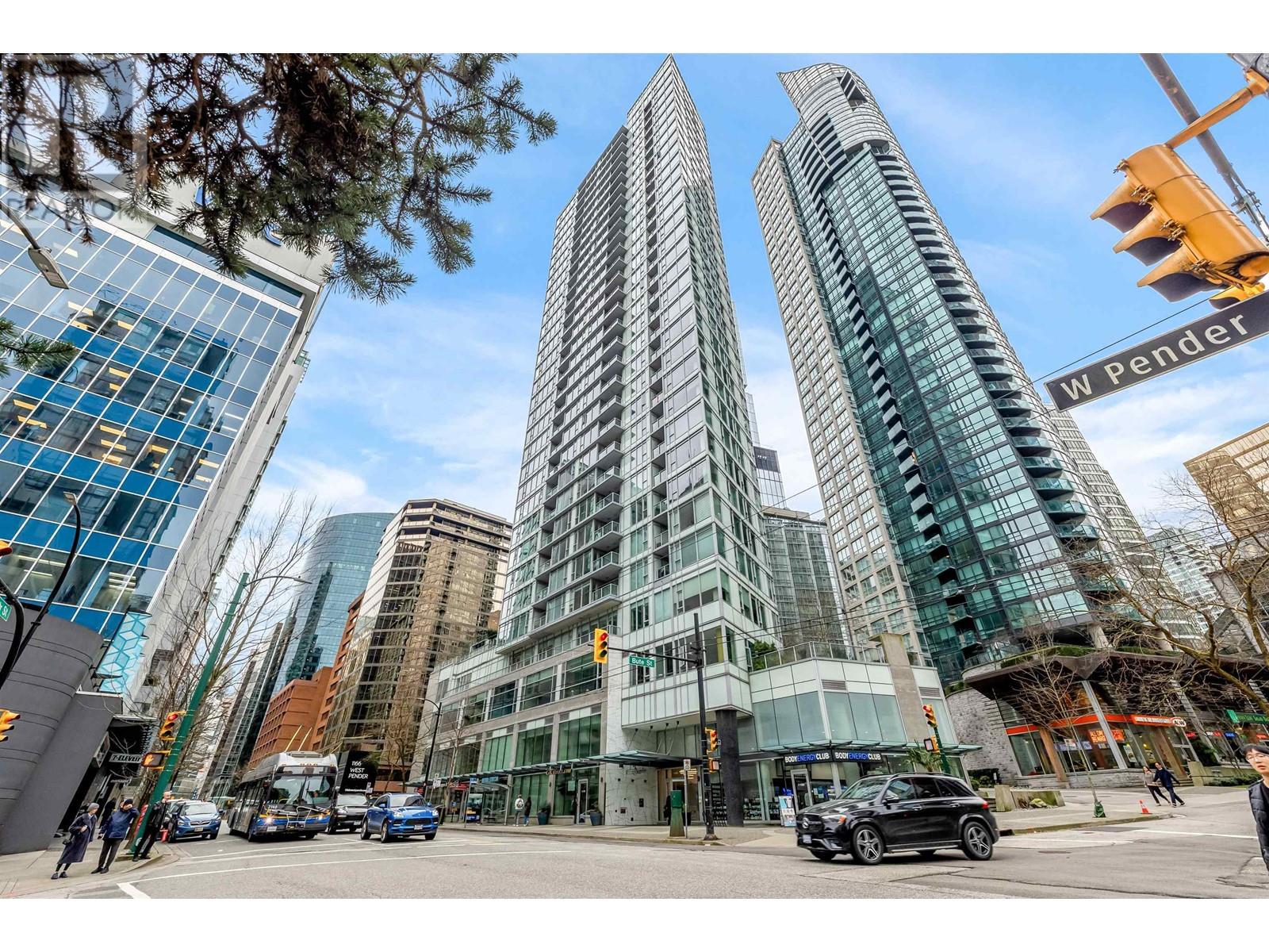 Listing Picture 19 of 20 : 2702 1188 W PENDER STREET, Vancouver / 溫哥華 - 魯藝地產 Yvonne Lu Group - MLS Medallion Club Member