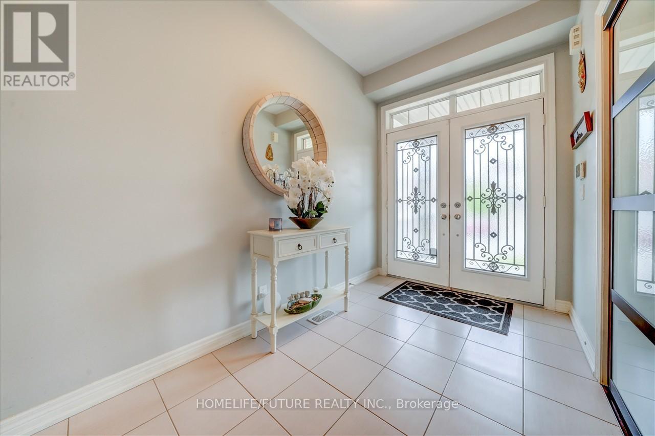 Property at 210 BLACKWELL CRESCENT image 3