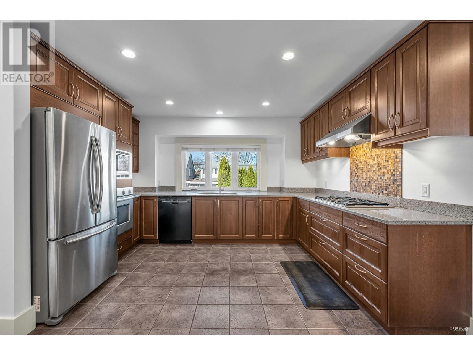 3575 W 20th Avenue, Vancouver, British Columbia  V5S 1E6 - Photo 4 - R2975475