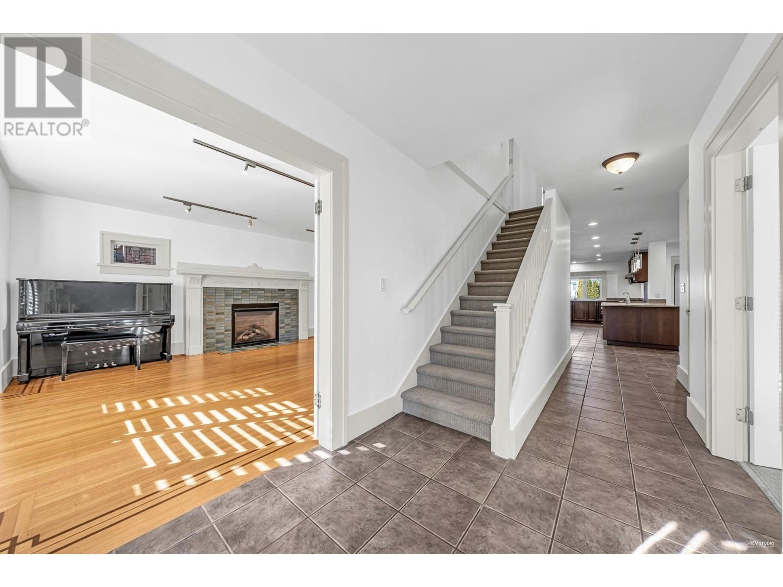 3575 W 20th Avenue, Vancouver, British Columbia  V5S 1E6 - Photo 12 - R2975475