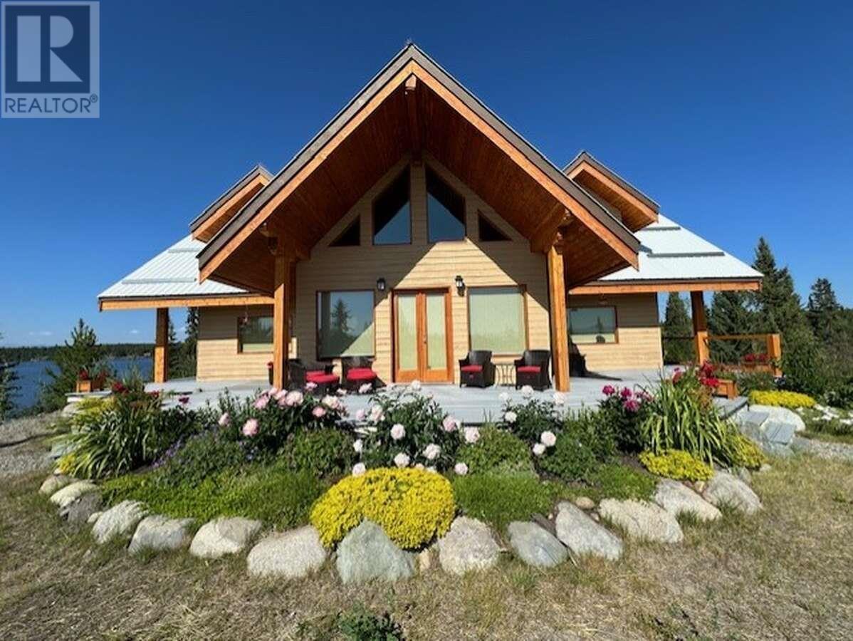 1909 OTTER ROAD, Williams Lake, British Columbia