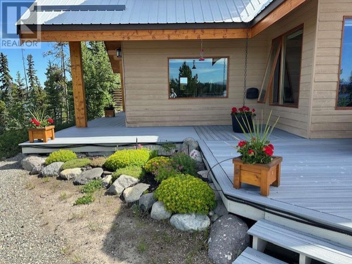 1909 Otter Road, Williams Lake, British Columbia  V0L 1R0 - Photo 4 - R2972091