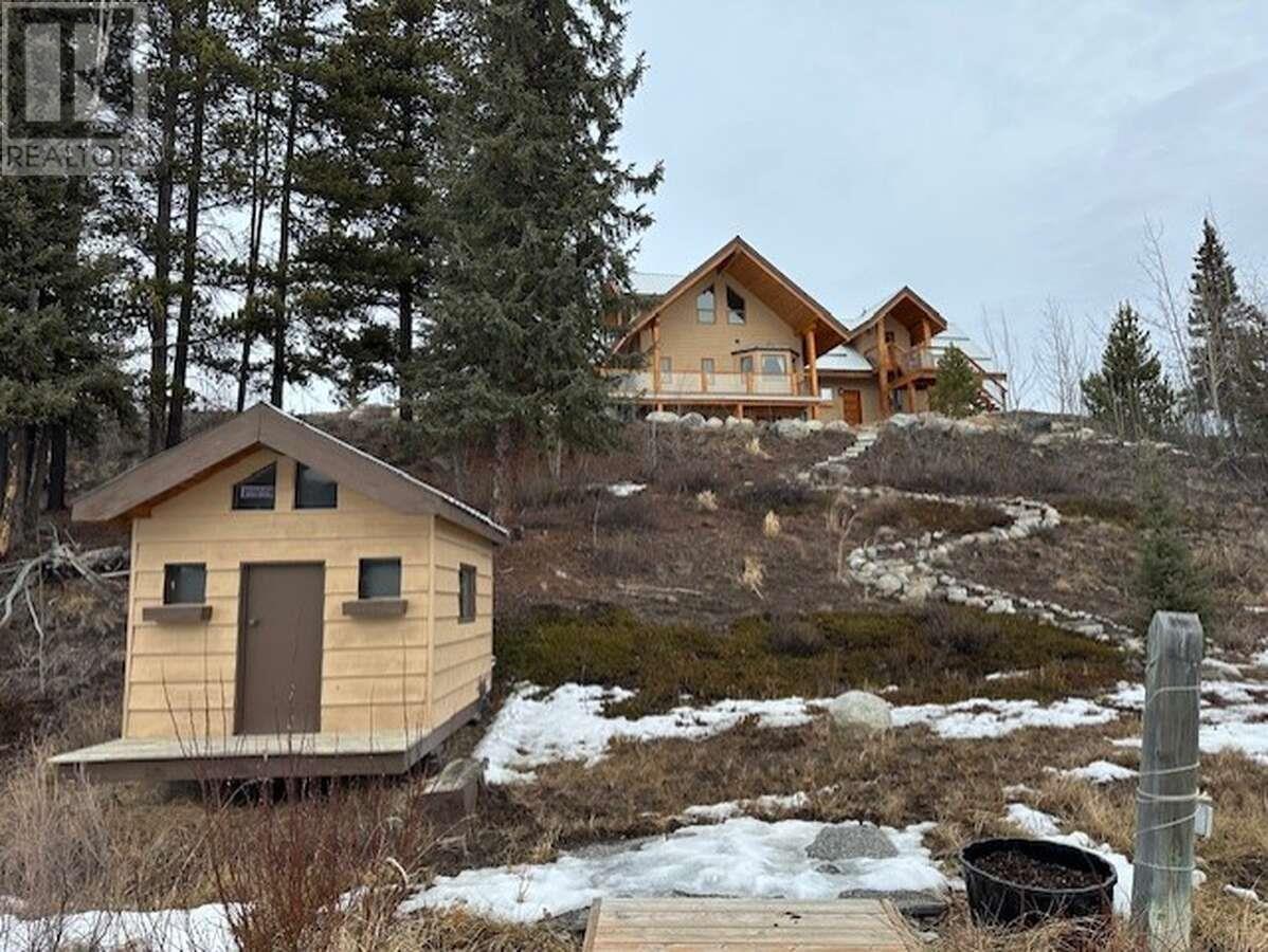 1909 Otter Road, Williams Lake, British Columbia  V0L 1R0 - Photo 8 - R2972091