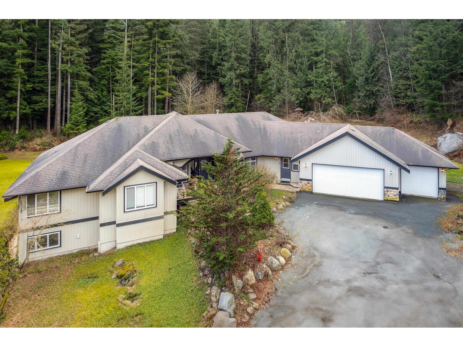 Property at 12236 POWELL STREET image 2