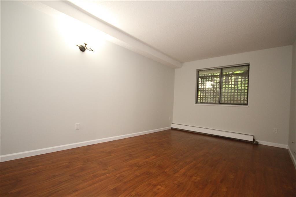 110 10698 151a Street, Surrey, British Columbia  V3R 8T5 - Photo 11 - R2975908