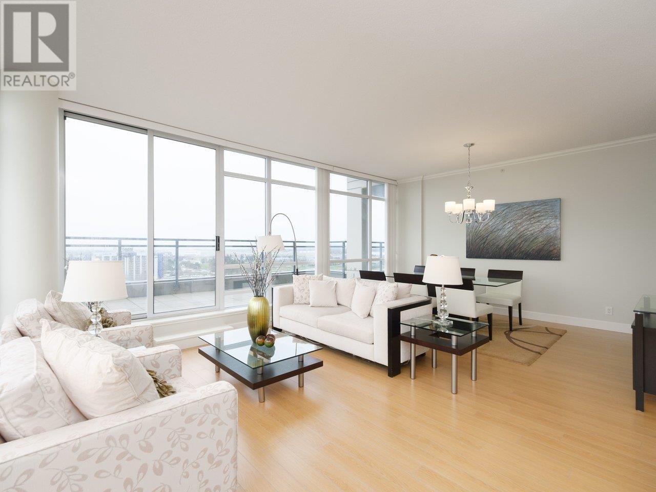 Listing Picture 5 of 26 : 1803 3333 CORVETTE WAY, Richmond / 烈治文 - 魯藝地產 Yvonne Lu Group - MLS Medallion Club Member