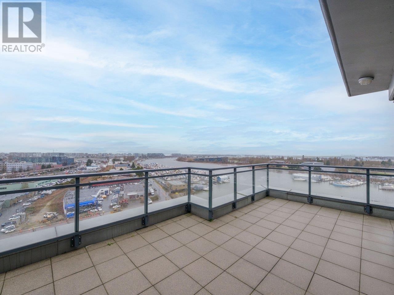 Listing Picture 16 of 26 : 1803 3333 CORVETTE WAY, Richmond / 烈治文 - 魯藝地產 Yvonne Lu Group - MLS Medallion Club Member
