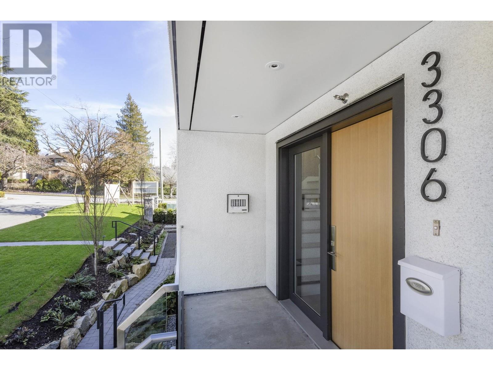 3306 Mayfair Avenue, Vancouver, British Columbia  V6N 0C5 - Photo 2 - R2976094