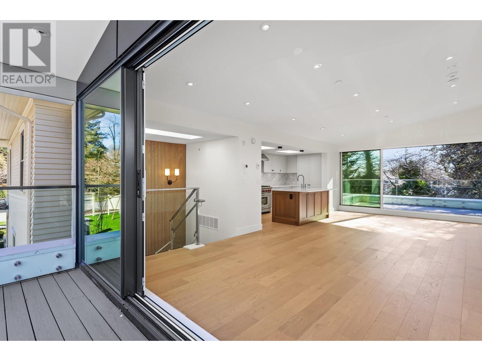 3306 Mayfair Avenue, Vancouver, British Columbia  V6N 0C5 - Photo 5 - R2976094
