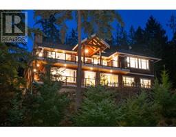 1010 Cowan Point Drive, Bowen Island, Ca