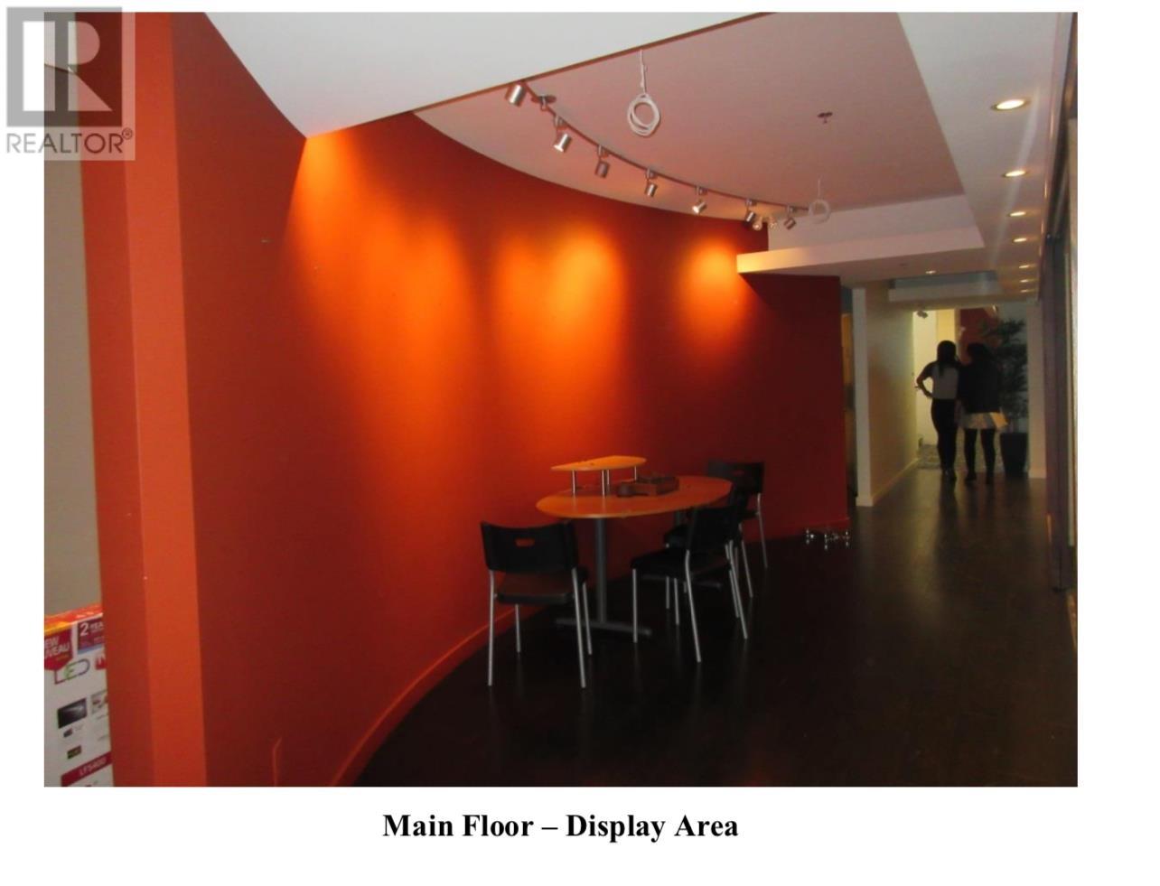 Listing Picture 4 of 18 : 135 11300 NO. 5 ROAD, Richmond / 烈治文 - 魯藝地產 Yvonne Lu Group - MLS Medallion Club Member