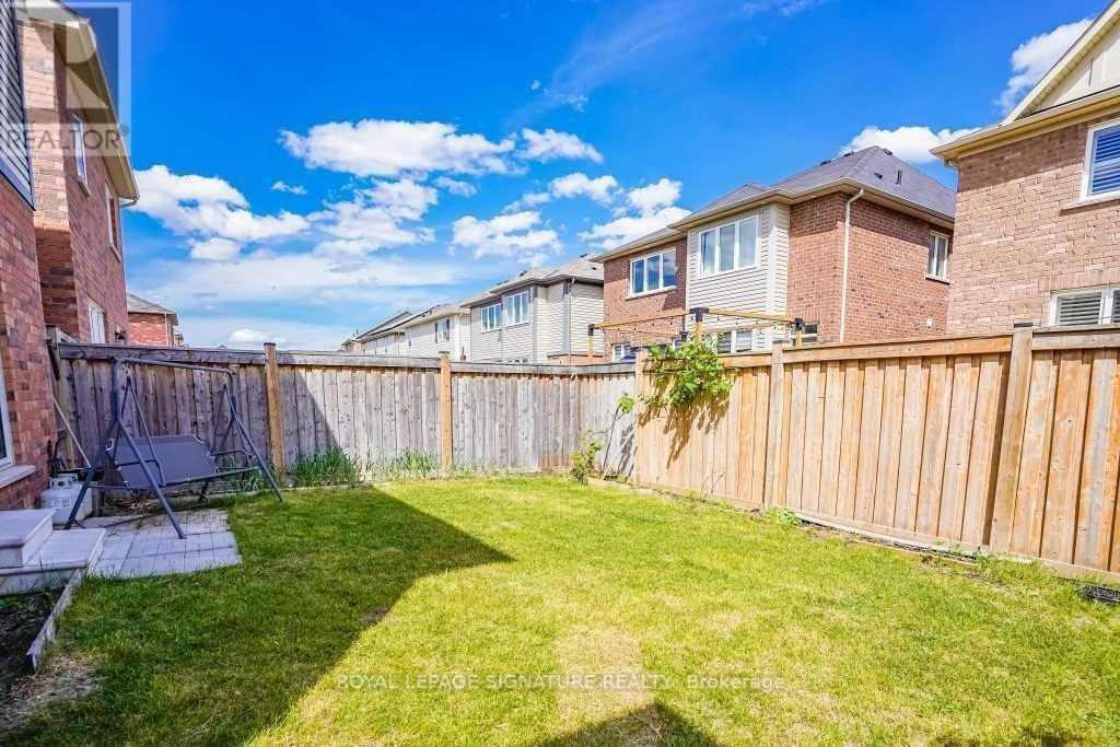 171 Buick Boulevard, Brampton, Ontario  L7A 0Z1 - Photo 14 - W12011663