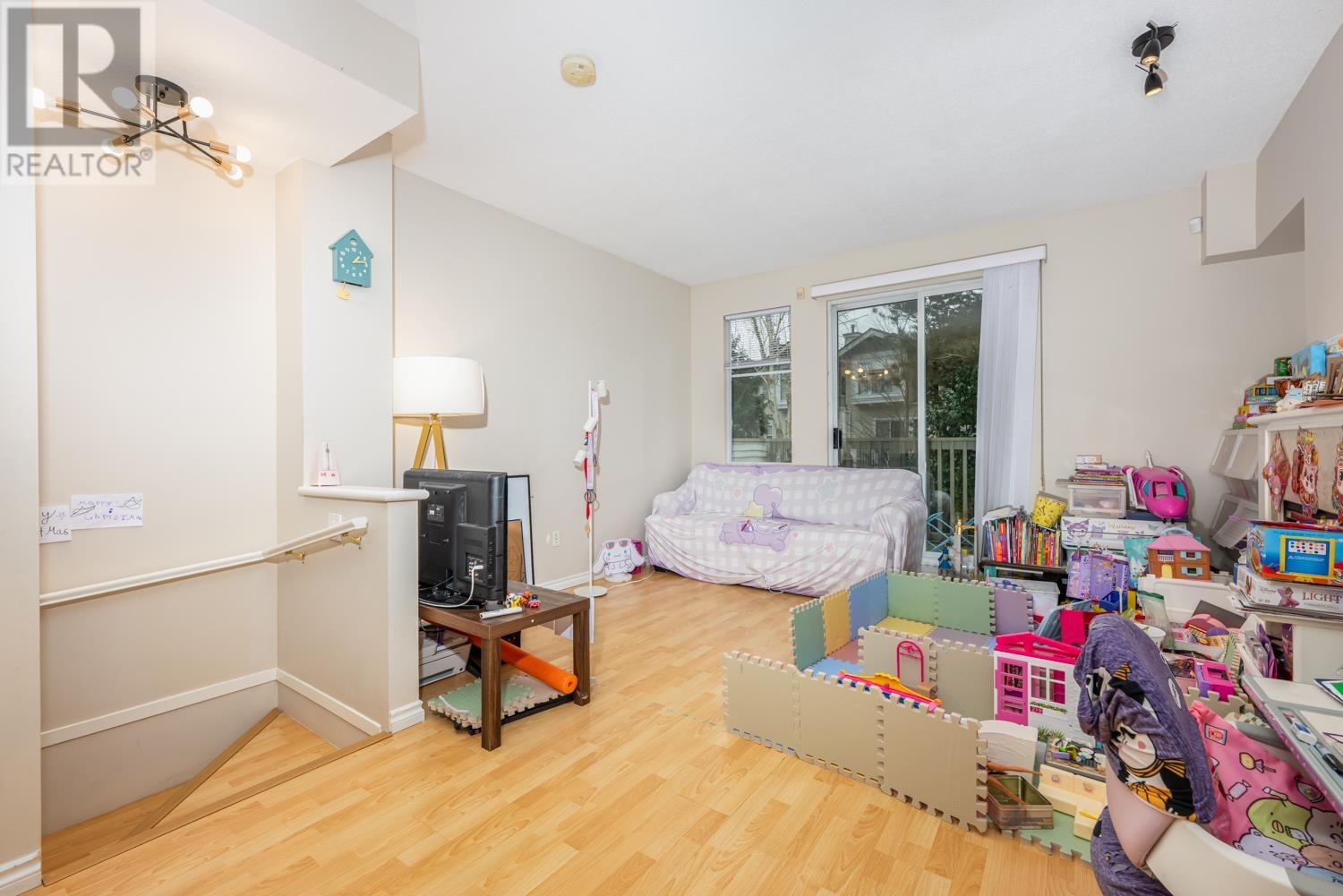 Listing Picture 10 of 25 : 78 6588 BARNARD DRIVE, Richmond / 烈治文 - 魯藝地產 Yvonne Lu Group - MLS Medallion Club Member