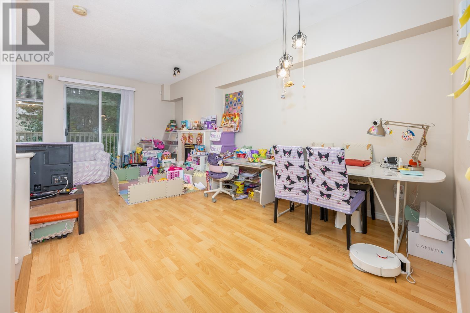 Listing Picture 8 of 25 : 78 6588 BARNARD DRIVE, Richmond / 烈治文 - 魯藝地產 Yvonne Lu Group - MLS Medallion Club Member