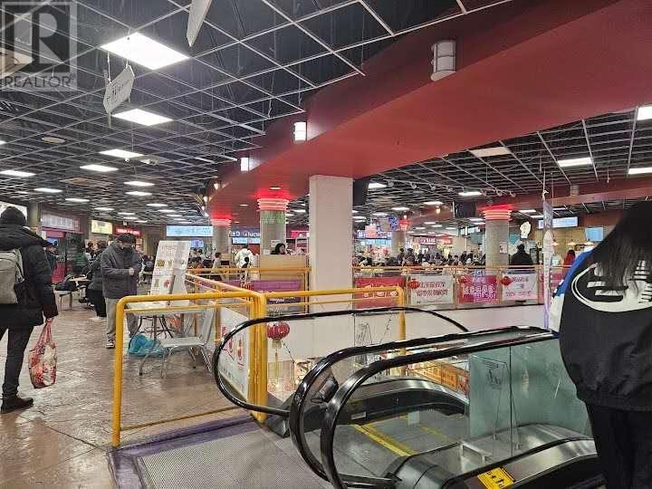 2210 4500 KINGSWAY, burnaby, British Columbia