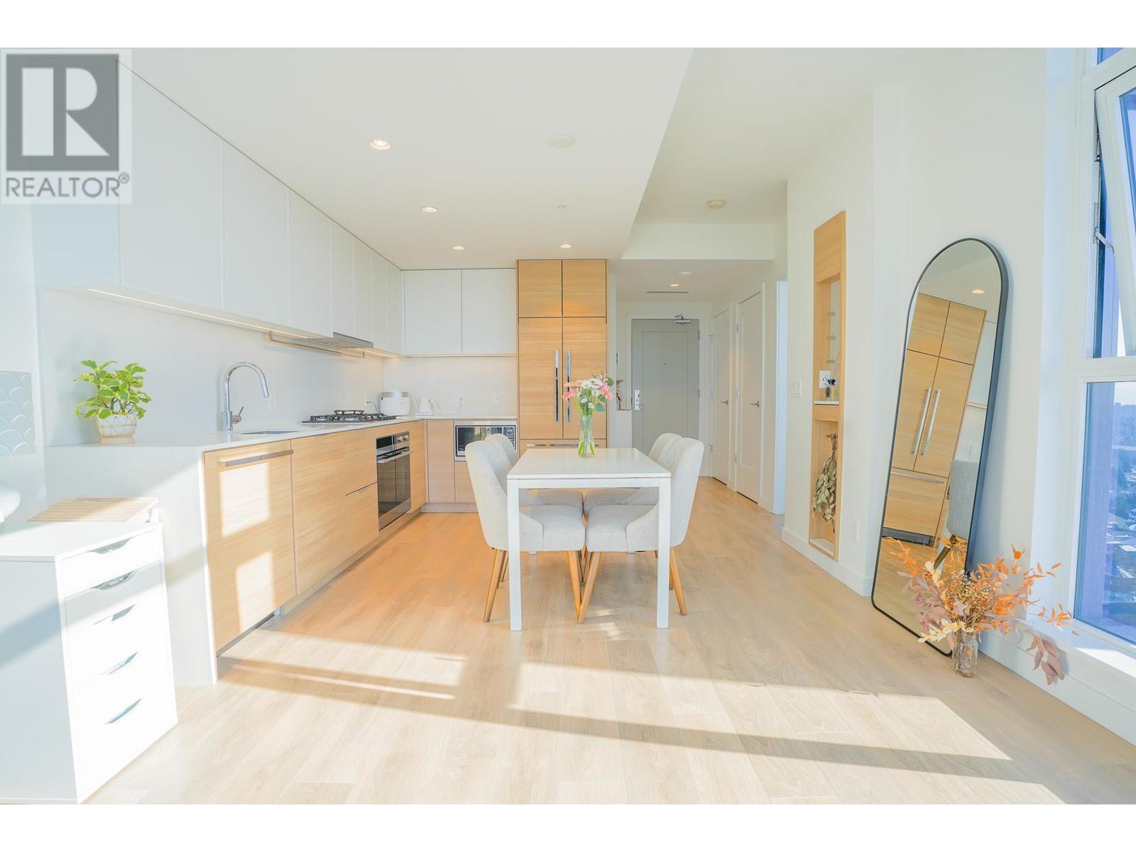 1506 1045 Austin Avenue, Coquitlam, British Columbia  V3K 0G9 - Photo 2 - R2967718