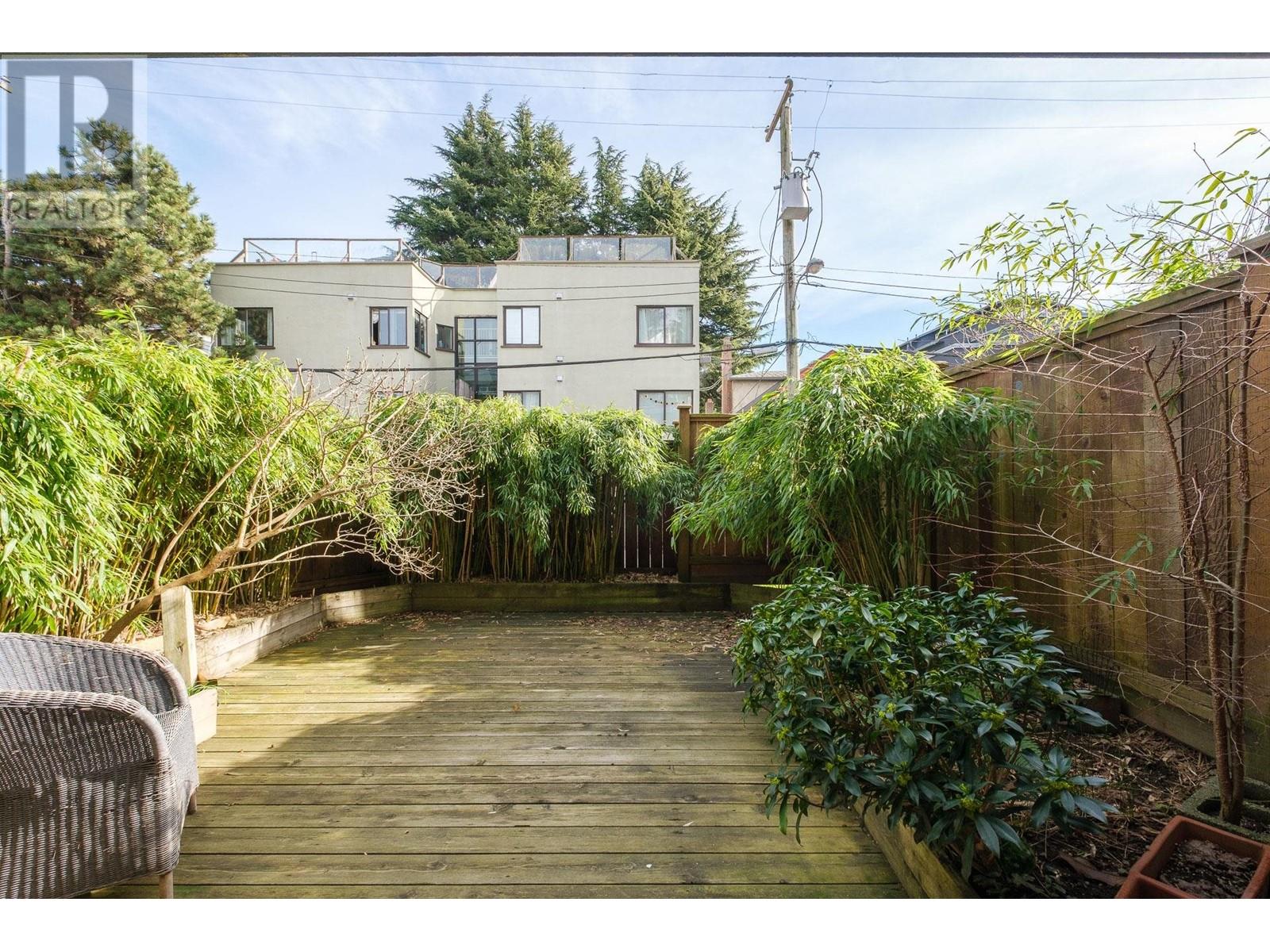 106 1450 Laburnum Street, Vancouver, British Columbia  V6J 3W3 - Photo 2 - R2976028