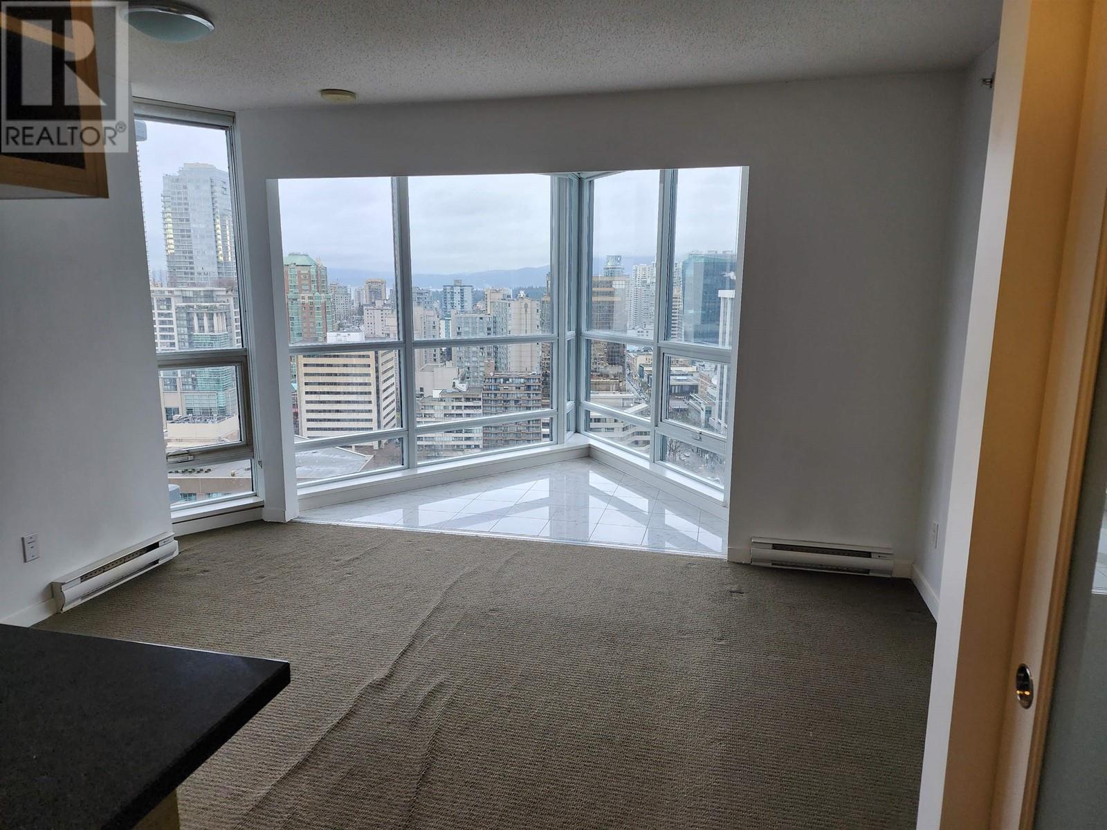 Listing Picture 4 of 15 : 2610 833 SEYMOUR STREET, Vancouver / 溫哥華 - 魯藝地產 Yvonne Lu Group - MLS Medallion Club Member
