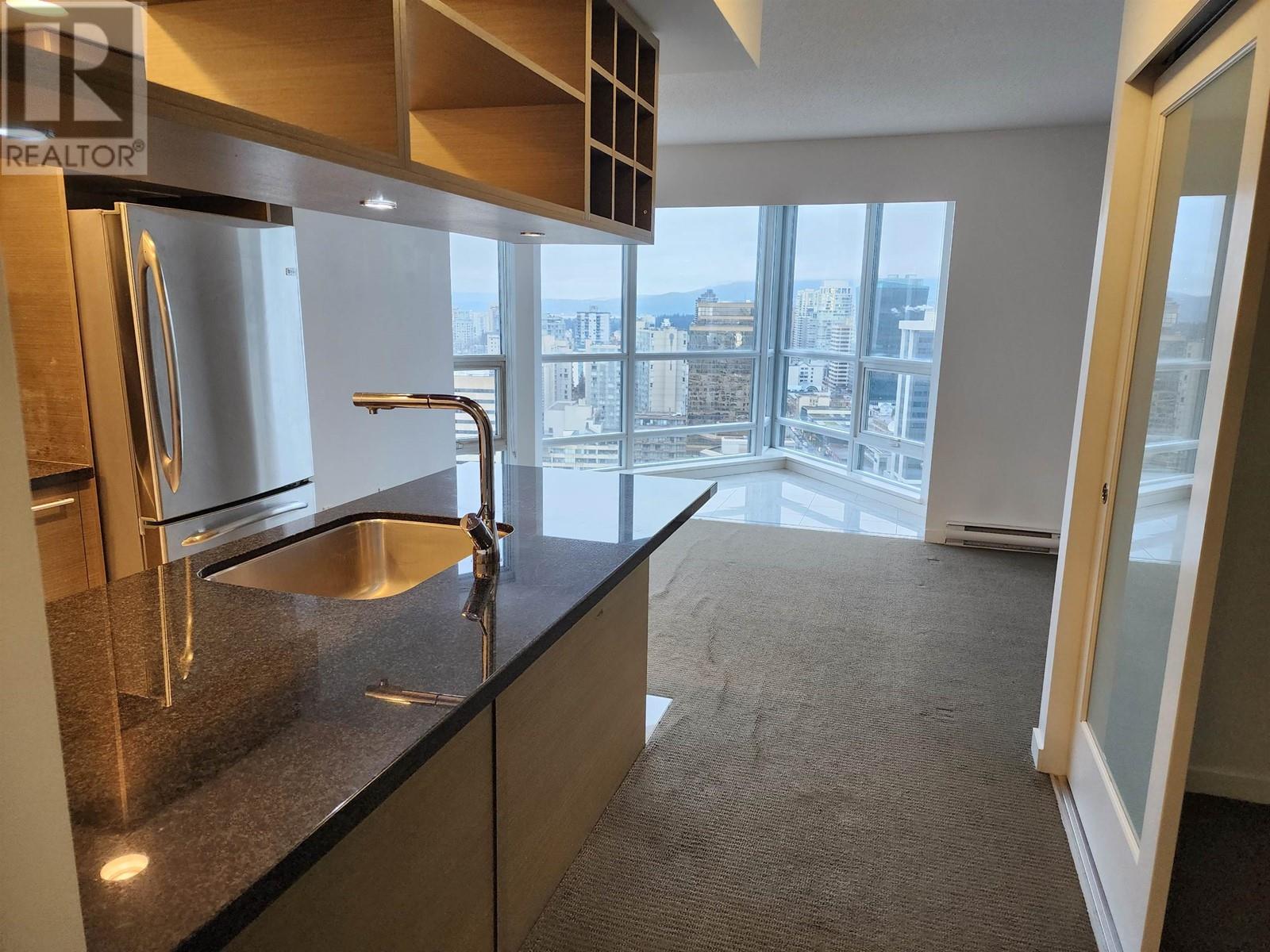 Listing Picture 2 of 15 : 2610 833 SEYMOUR STREET, Vancouver / 溫哥華 - 魯藝地產 Yvonne Lu Group - MLS Medallion Club Member