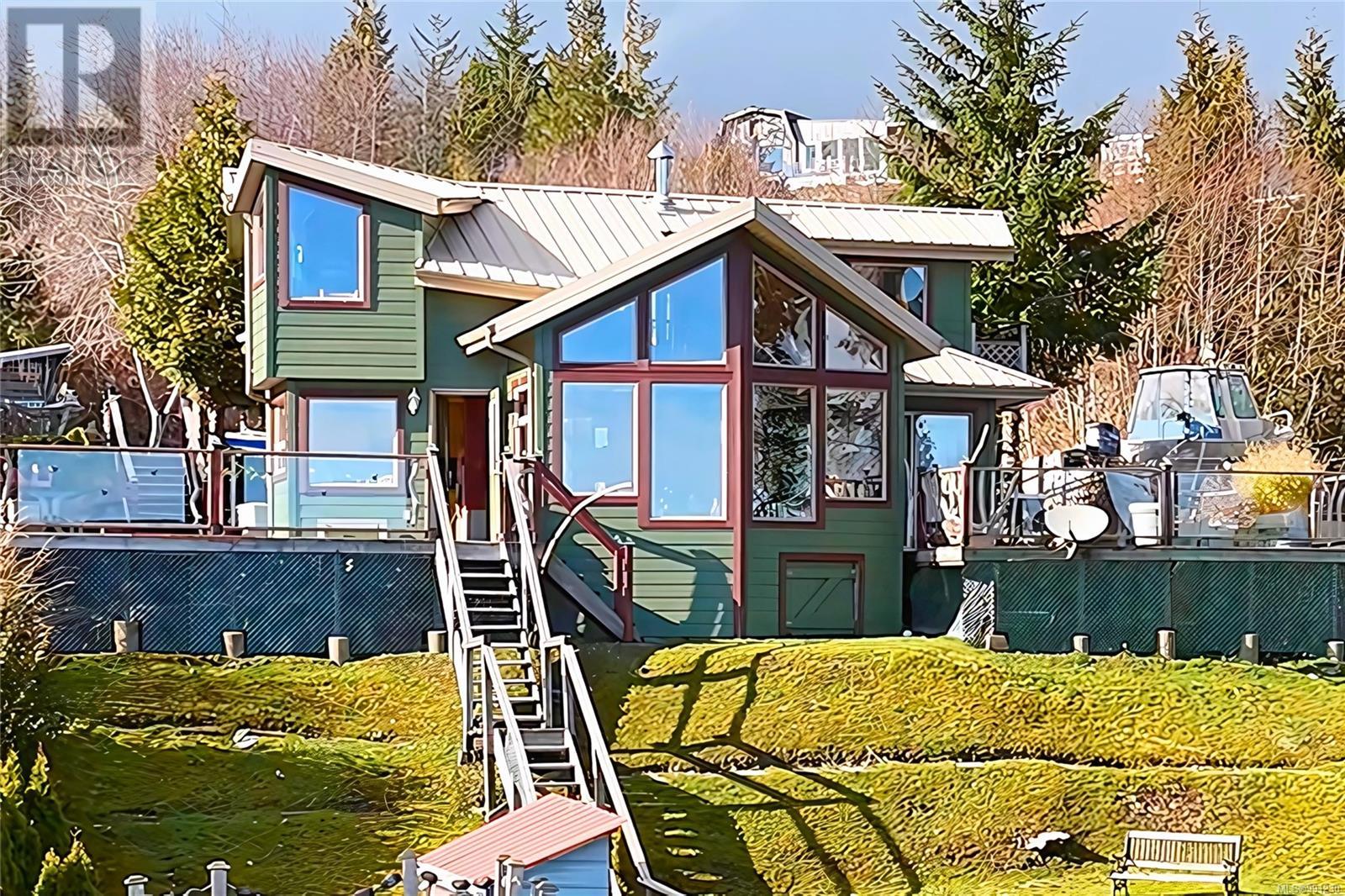 1112 Front St, Ucluelet, British Columbia  V0R 3A0 - Photo 2 - 991230