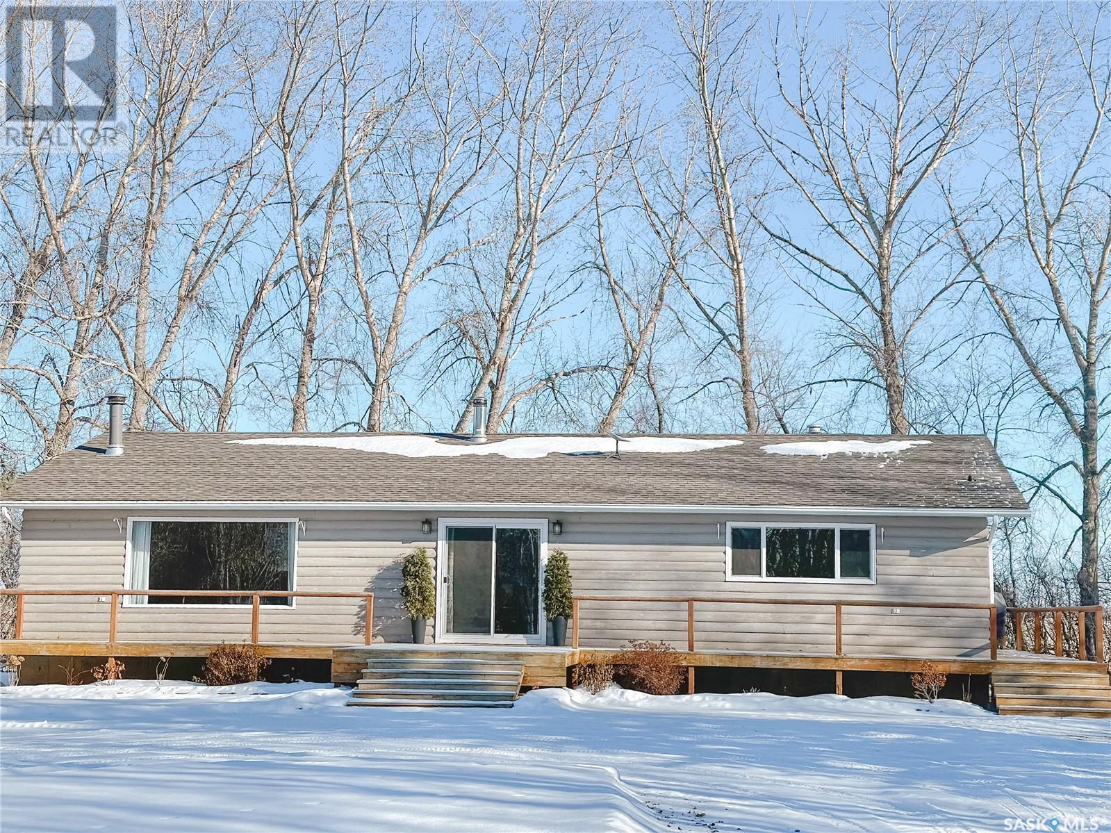 Watson Acreage, Lakeside Rm No. 338, Saskatchewan  S0K 4V0 - Photo 4 - SK998546